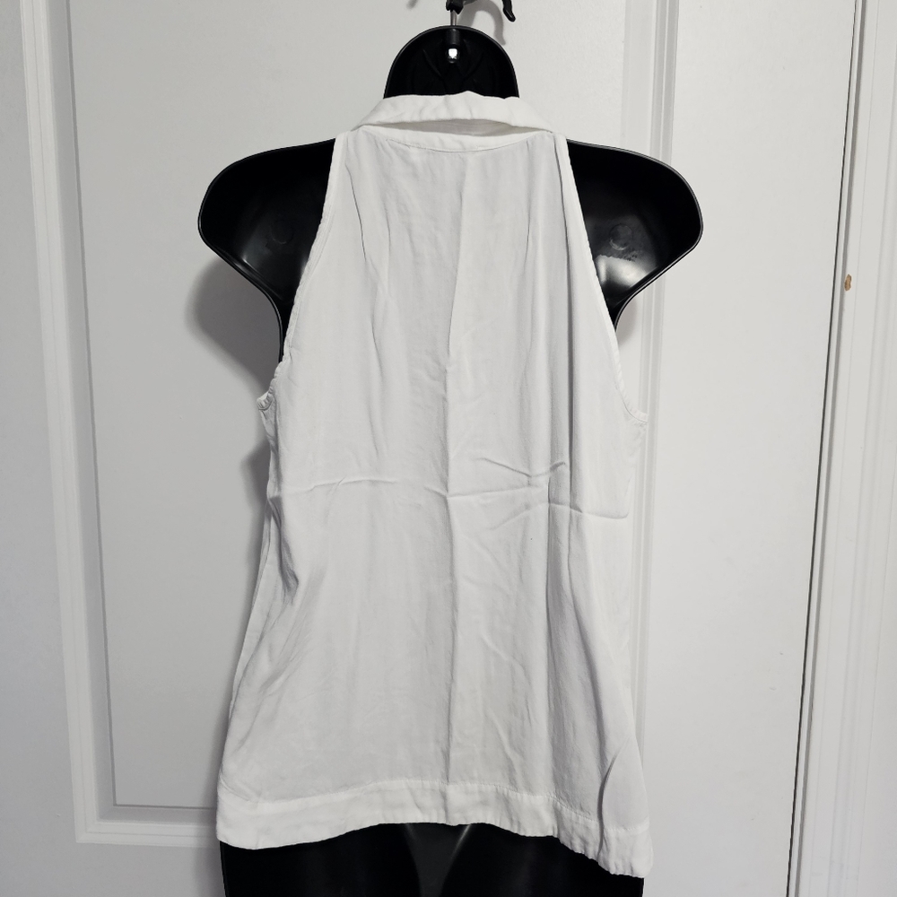 White Collared Tank - Picture 4 of 5